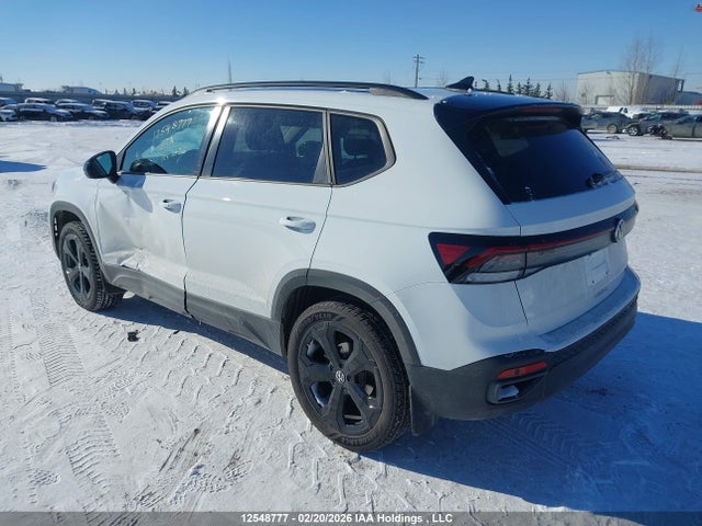 2025 Volkswagen Taos Comfortline Black Edition მანქანა იყიდება აუქციონზე, vin: 3VV2C7B21SM052925, აუქციონის ნომერი: 12548777