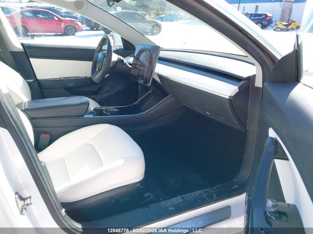 12548778 :رقم المزاد ، 5YJ3E1EB8KF473258 vin ، 2019 Tesla Model 3 Long Range/performance مزاد بيع