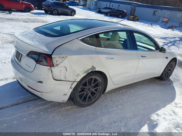 12548778 :رقم المزاد ، 5YJ3E1EB8KF473258 vin ، 2019 Tesla Model 3 Long Range/performance مزاد بيع