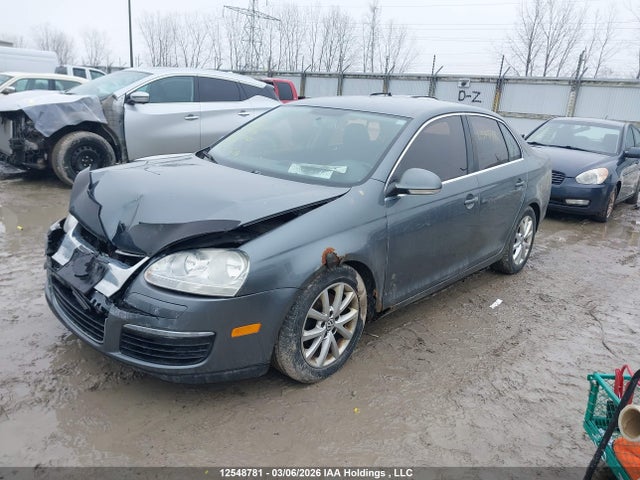 2010 Volkswagen Jetta 2.5l Comfortline/2.5l Trendline მანქანა იყიდება აუქციონზე, vin: 3VWJX7AJ0AM134423, აუქციონის ნომერი: 12548781