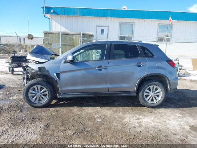 Продаж на аукціоні авто 2022 Mitsubishi Rvr Se/sel/le/gt, vin: JA4AJVAW2NU602698, номер лоту: 12548816