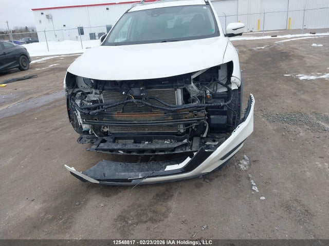 5N1AT2MV1HC806514 Nissan Rogue Sv/sl