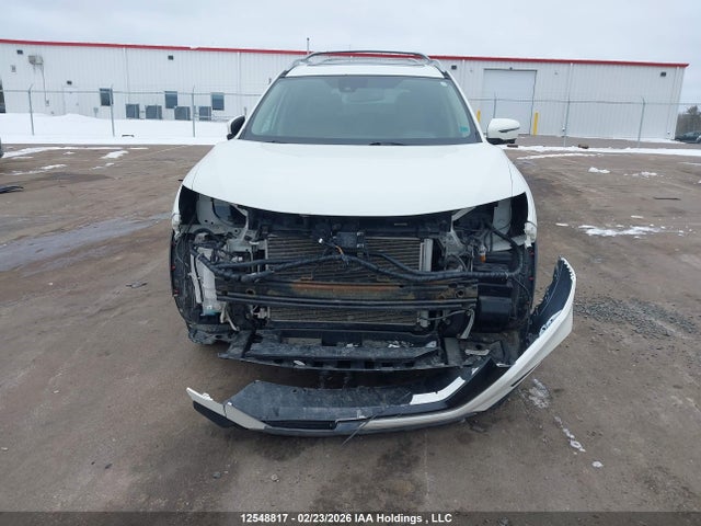 5N1AT2MV1HC806514 Nissan Rogue Sv/sl