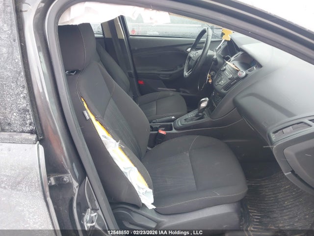 1FADP3K20GL206317 Ford FOCUS SE