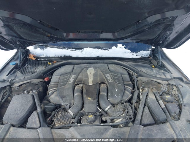2016 Bmw 750li მანქანა იყიდება აუქციონზე, vin: WBA7F2C52GG418624, აუქციონის ნომერი: 12548858