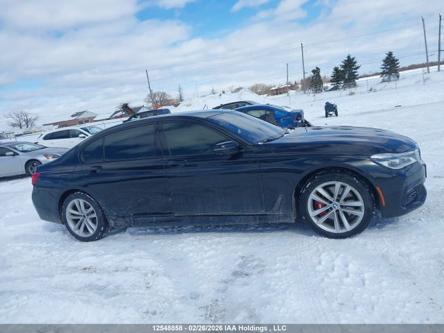 2016 Bmw 750li მანქანა იყიდება აუქციონზე, vin: WBA7F2C52GG418624, აუქციონის ნომერი: 12548858