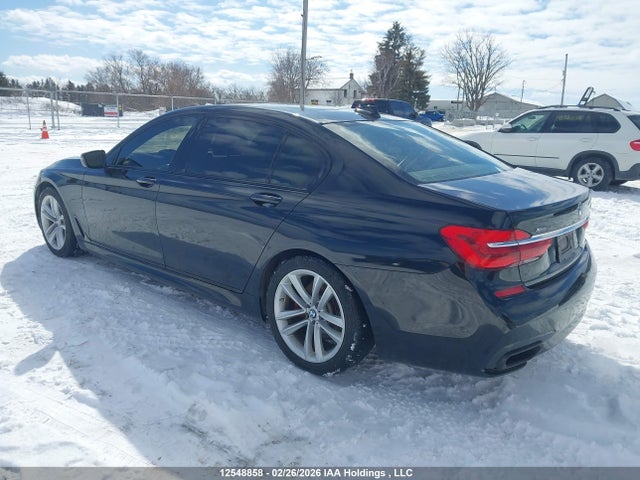 2016 Bmw 750li მანქანა იყიდება აუქციონზე, vin: WBA7F2C52GG418624, აუქციონის ნომერი: 12548858