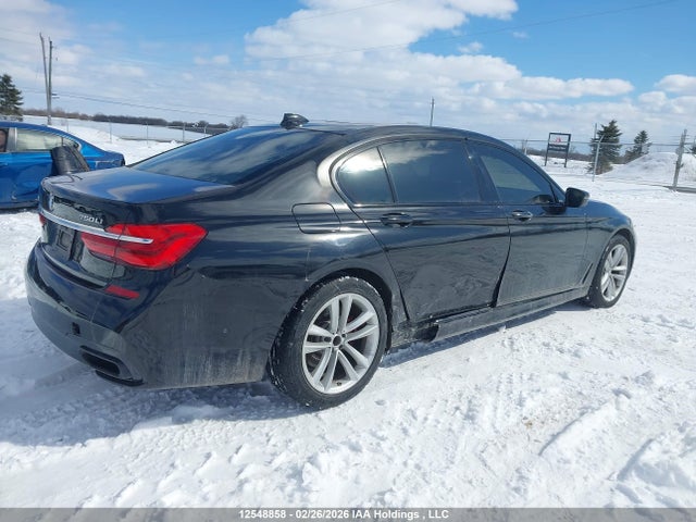 2016 Bmw 750li მანქანა იყიდება აუქციონზე, vin: WBA7F2C52GG418624, აუქციონის ნომერი: 12548858