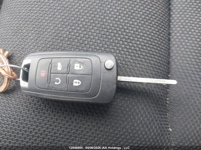 1G1PC5SBXF7172384 Chevrolet Cruze 1lt