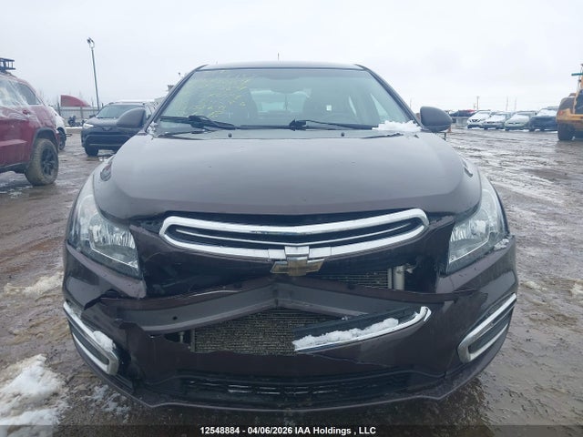 1G1PC5SBXF7172384 Chevrolet Cruze 1lt