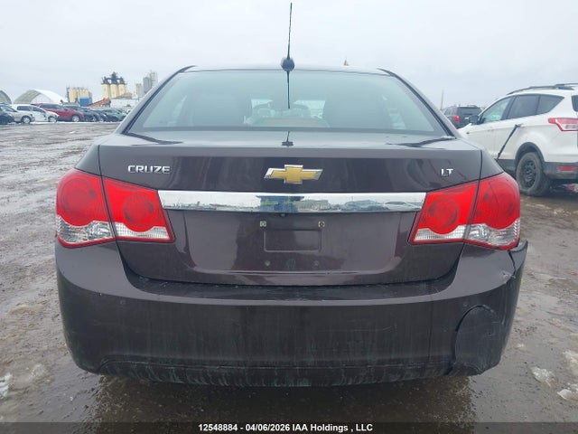 1G1PC5SBXF7172384 Chevrolet Cruze 1lt