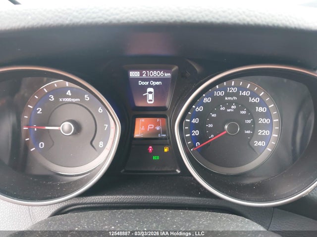 Продажа на аукционе авто 2013 Hyundai Elantra Gt Gl, vin: KMHD25LE5DU088313, номер лота: 12548887