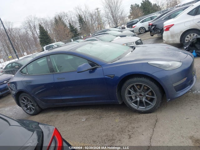 5YJ3E1EAXNF258279 Tesla MODEL 3