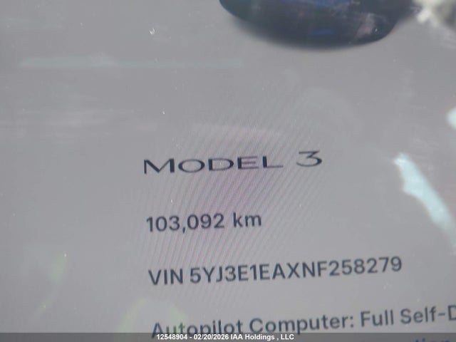 5YJ3E1EAXNF258279 Tesla MODEL 3