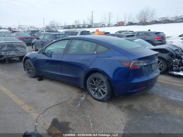 5YJ3E1EAXNF258279 Tesla MODEL 3