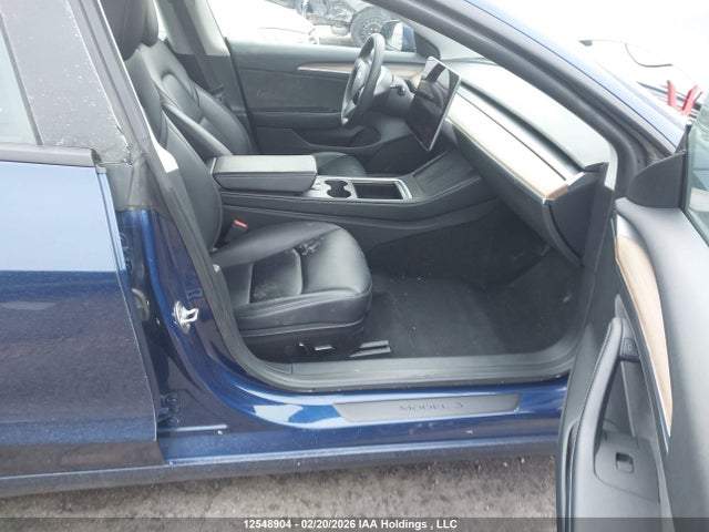 5YJ3E1EAXNF258279 Tesla MODEL 3