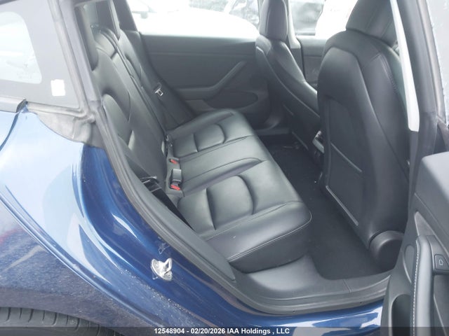 5YJ3E1EAXNF258279 Tesla MODEL 3