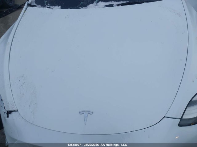 7SAYGDEE9NF468976 Tesla Model Y