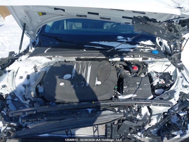 7JRL12TMXRG303930 Volvo S60 B5 Ultimate Dark Theme