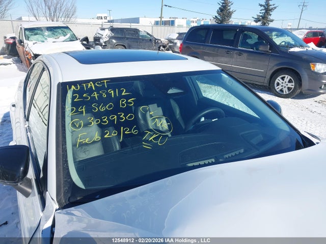 7JRL12TMXRG303930 Volvo S60 B5 Ultimate Dark Theme