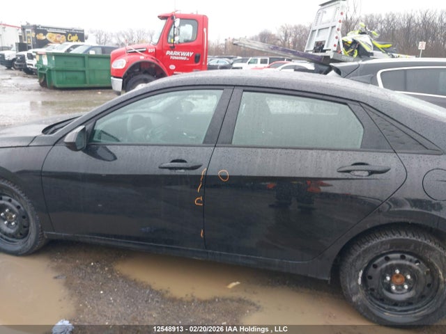 KMHLM4DG6SU921890 Hyundai Elantra Preferred