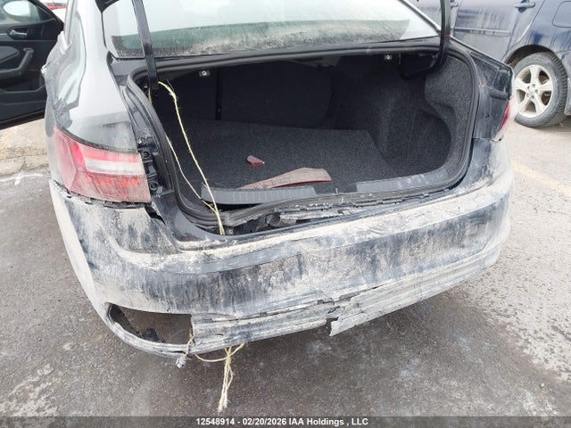 3VWEX7BU2SM096916 Volkswagen JETTA SE