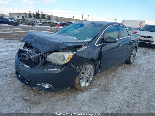 Buick Verano 2014 1G4PP5SK3E4143865 Image 2