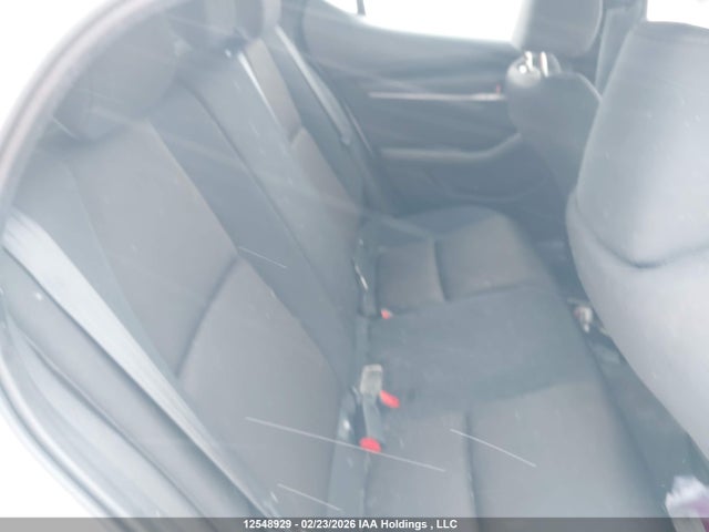 JM1BPAK71L1163274 Mazda Mazda3 Gx