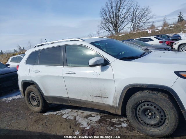 Продажа на аукционе авто 2015 Jeep Cherokee North, vin: 1C4PJMCS3FW776032, номер лота: 12548954