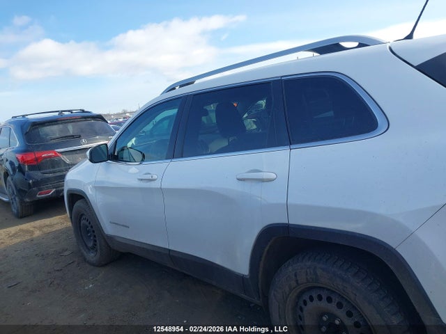 Продажа на аукционе авто 2015 Jeep Cherokee North, vin: 1C4PJMCS3FW776032, номер лота: 12548954