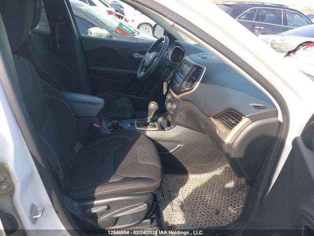 Продажа на аукционе авто 2015 Jeep Cherokee North, vin: 1C4PJMCS3FW776032, номер лота: 12548954