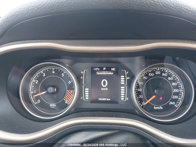 Продажа на аукционе авто 2015 Jeep Cherokee North, vin: 1C4PJMCS3FW776032, номер лота: 12548954