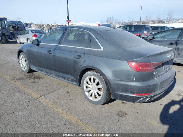 WAUANAF49JN008203 Audi A4