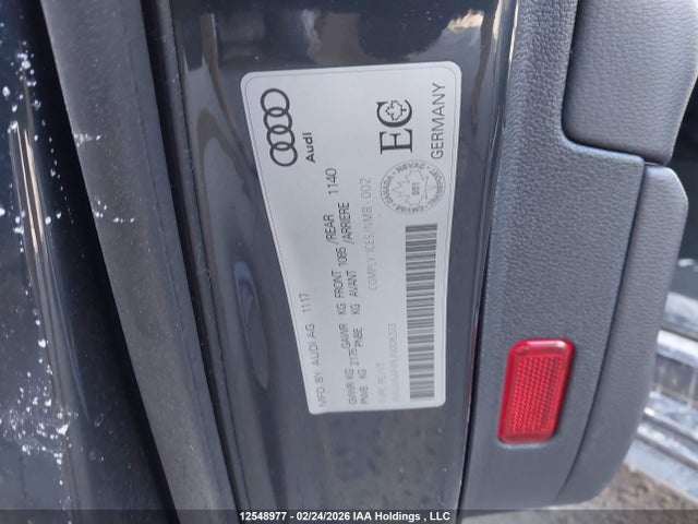 WAUANAF49JN008203 Audi A4