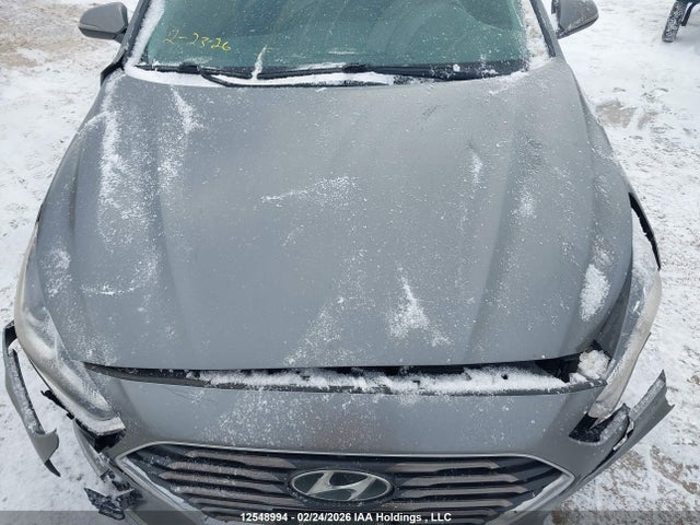 5NPE24AF9KH818228 Hyundai Sonata Essential