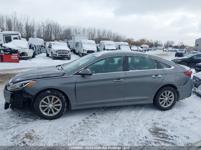 5NPE24AF9KH818228 Hyundai Sonata Essential