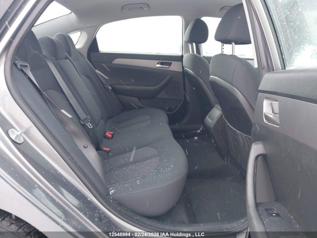 5NPE24AF9KH818228 Hyundai Sonata Essential