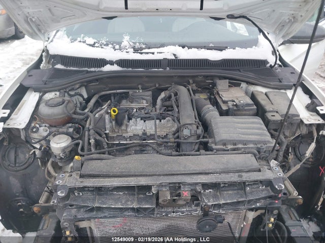 3VWE57BU8KM024754 Volkswagen Jetta 1.4 Tsi Highline