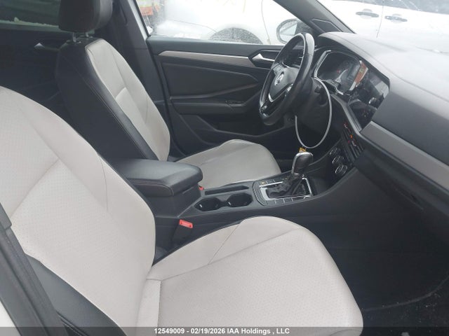 3VWE57BU8KM024754 Volkswagen Jetta 1.4 Tsi Highline
