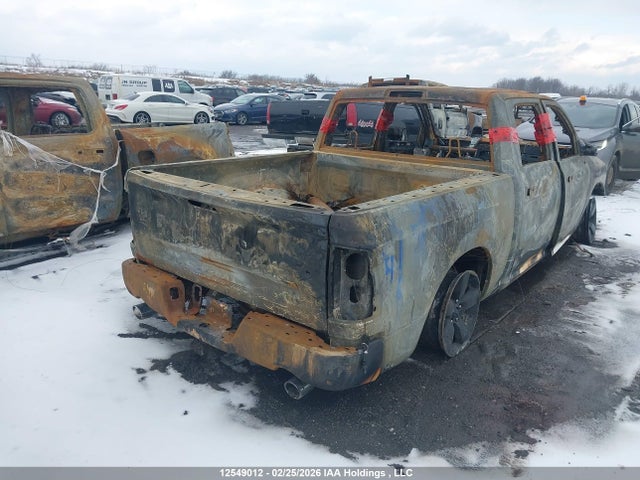3C6RR7KT4LG158409 RAM 1500 Classic Tradesman/express