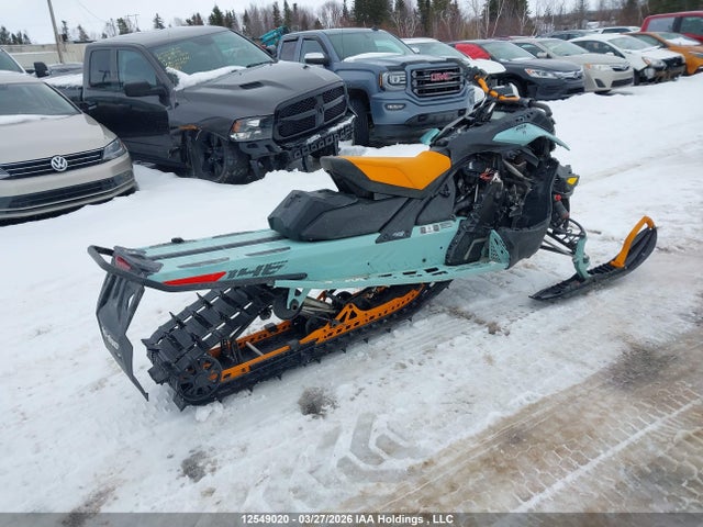 2BPSUYRC4RV000022 Skidoo Skidoo.