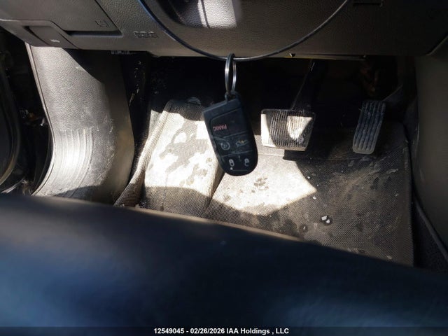 Chrysler 200 C 2015 1C3CCCCB5FN736340 Image 11