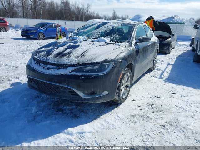 Chrysler 200 C 2015 1C3CCCCB5FN736340 Image 2