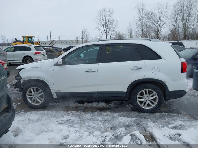 5XYKTDA7XFG555303 KIA SORENTO LX