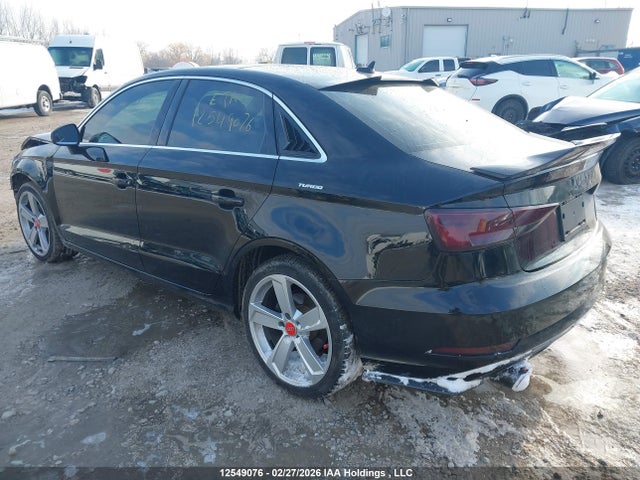 12549076 :رقم المزاد ، WAUB8GFF2H1035843 vin ، 2017 Audi A3 2.0t Komfort مزاد بيع