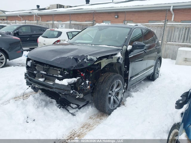 3VV4B7AX1KM125767 Volkswagen Tiguan Highline