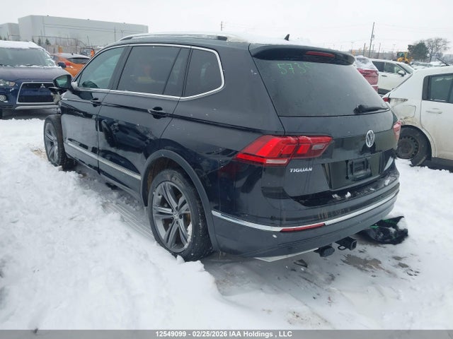 3VV4B7AX1KM125767 Volkswagen Tiguan Highline