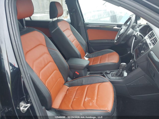 3VV4B7AX1KM125767 Volkswagen Tiguan Highline