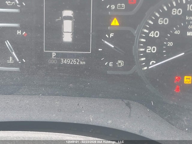 5TFUY5F15JX762658 Toyota Tundra Sr5 Plus 5.7l V8