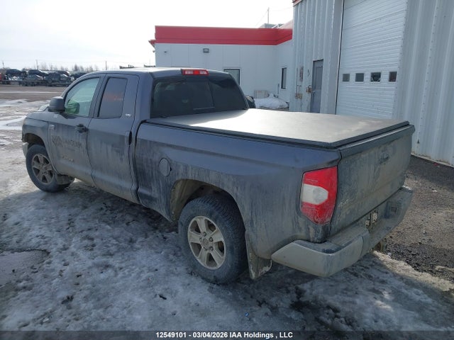 5TFUY5F15JX762658 Toyota Tundra Sr5 Plus 5.7l V8